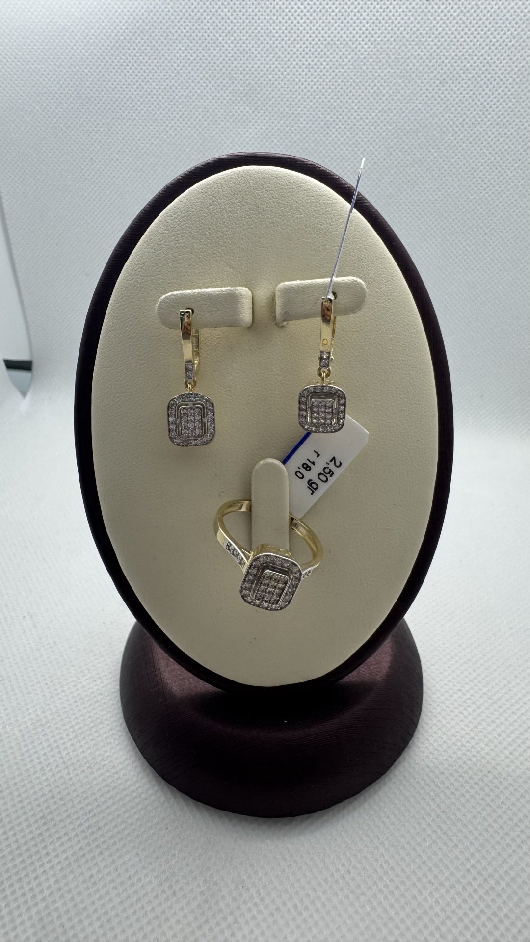 DiamonD 34256789 вес 6.22 г золото, фианит купить,463700.00000000006