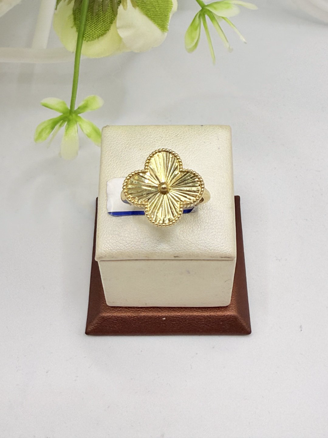 Кольцо Zhanar Gold ZHAN-116 размер 18 вес 3.44 г золото, без вставок купить,NaN