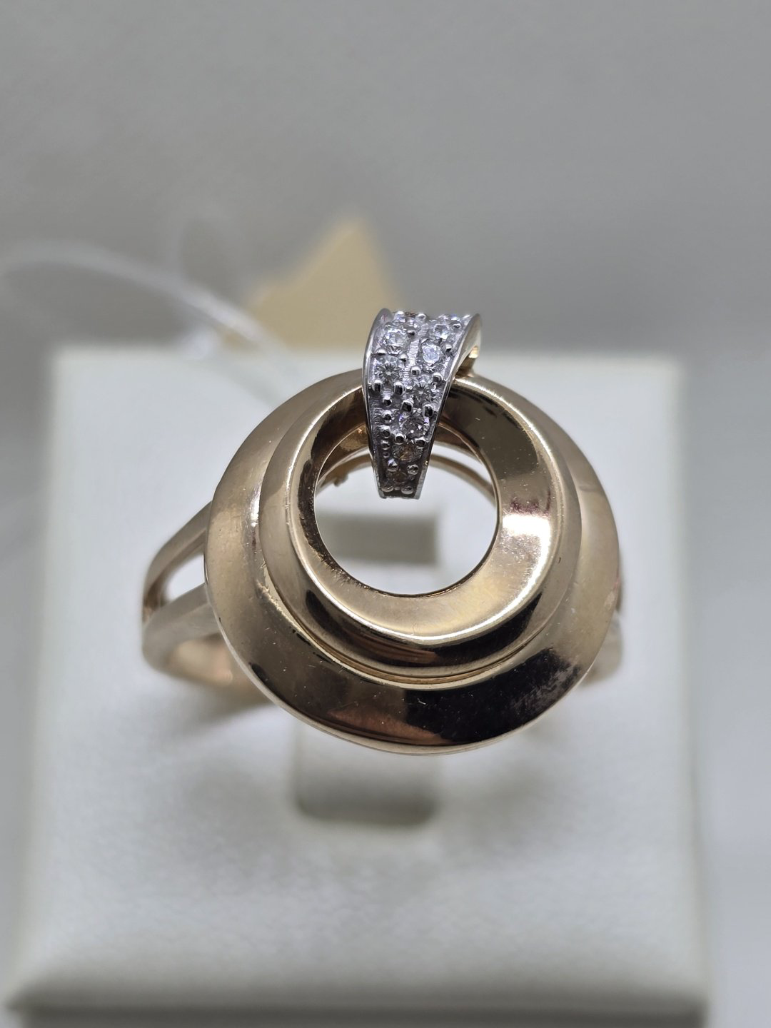 Кольцо Diamond Exclusive 405158590 размер 20 вес 4.61 г золото, фианит купить,NaN