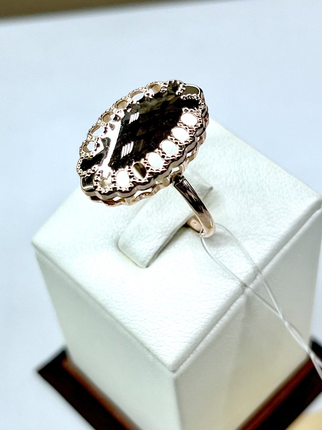 Кольцо Diamond Exclusive 585 размер 20.5 вес 1.25 г золото, без вставок купить,NaN
