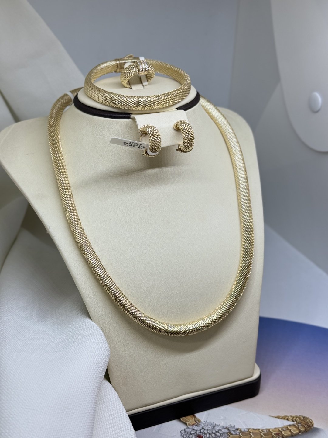 MIRSADO GOLD Mg вес 55.8 г золото, без вставок купить,1946450