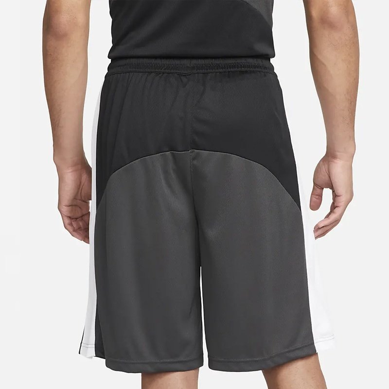 Спортивные шорты Nike черный купить,NaN