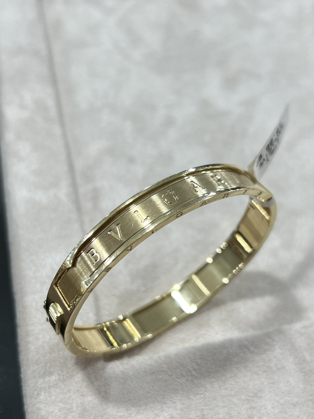 Браслет MIRSADO GOLD Зере длина 18 см, вес 15.86 г золото, плетение отсутствует купить,NaN