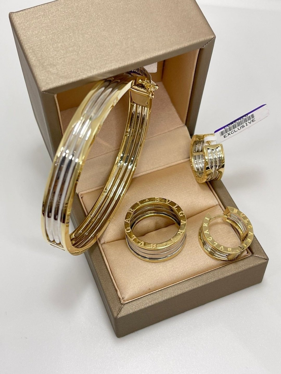 ALMATY GOLD 638207 вес 27.35 г золото, без вставок купить,2170700