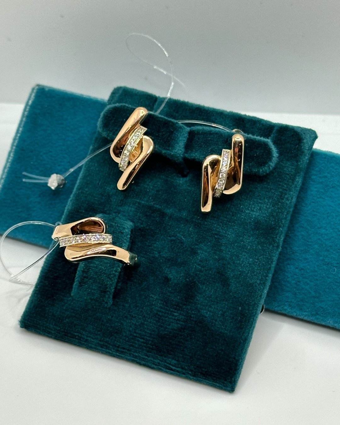Ali Gold 27063 вес 3.3 г золото, фианит купить,243950