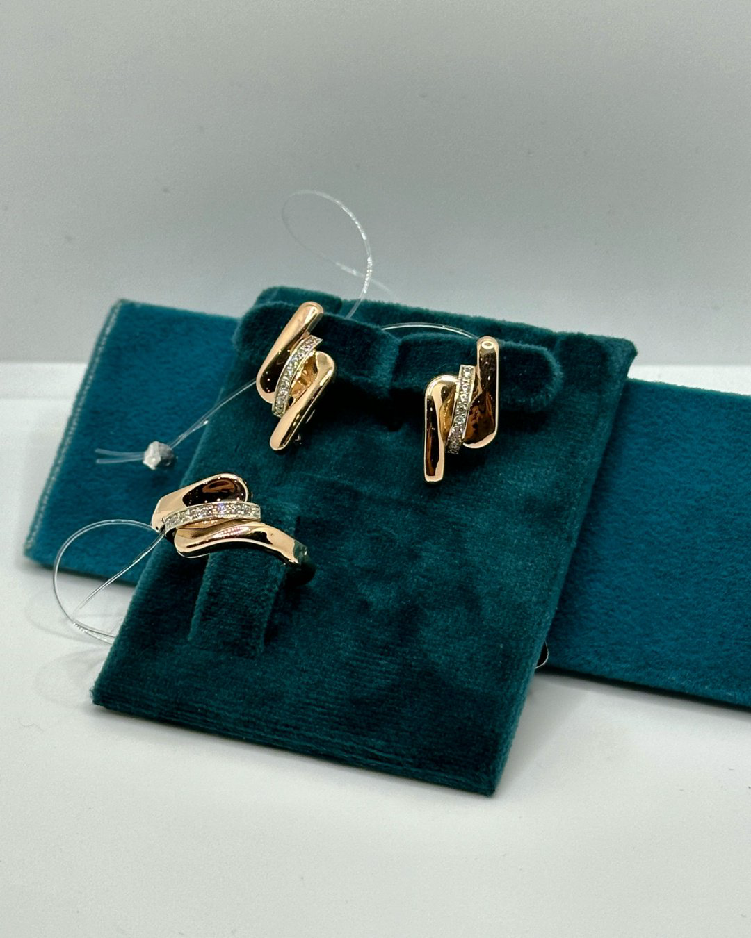Ali Gold 27063 вес 3.3 г золото, фианит купить,243950