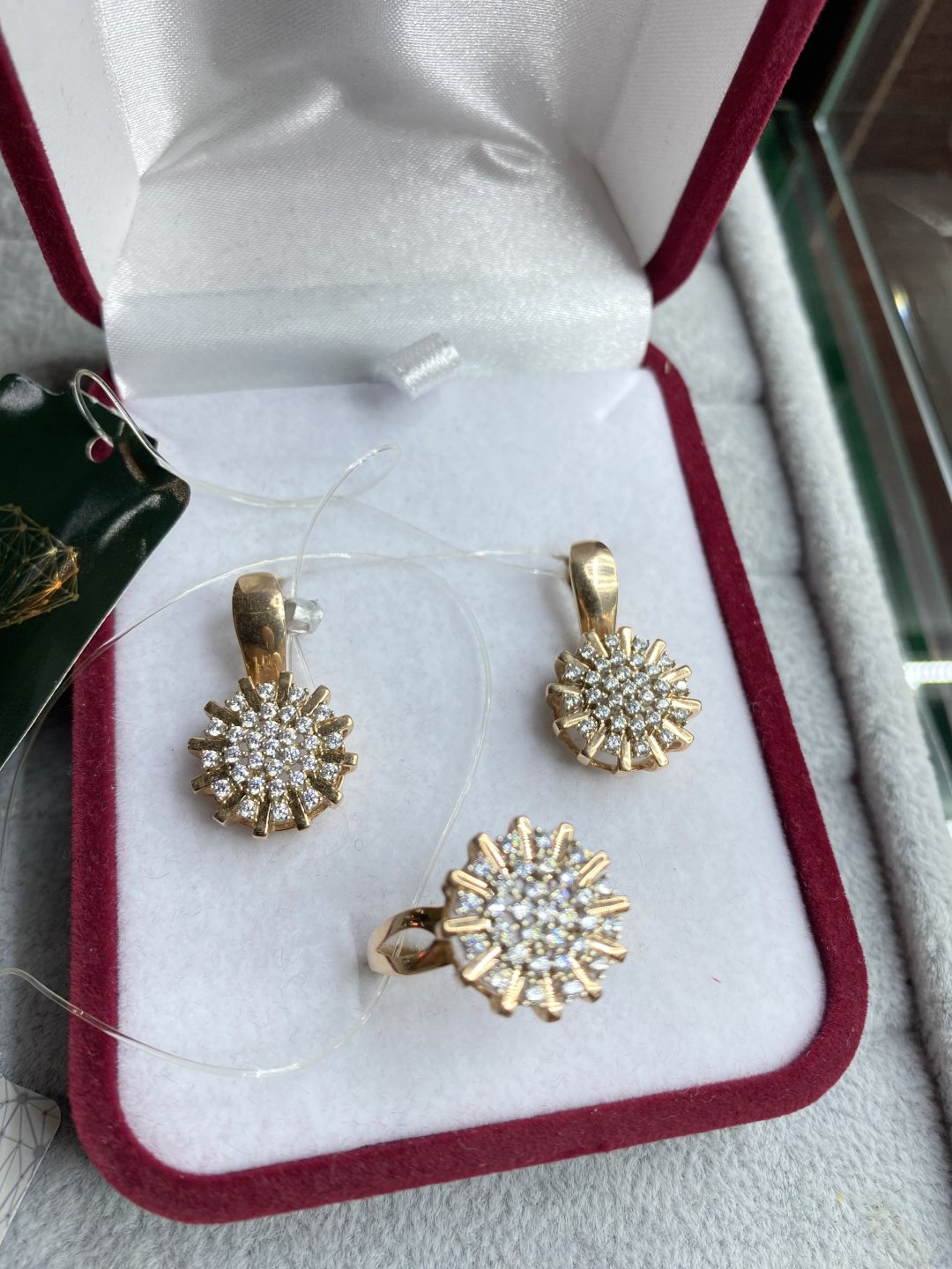 Diamond 54445 вес 9.22 г золото, фианит купить,688700
