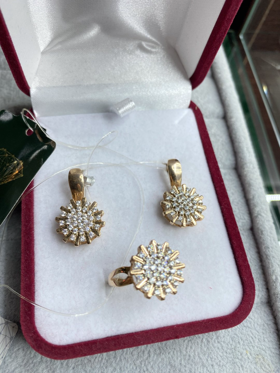 Diamond 54445 вес 9.22 г золото, фианит купить,688700