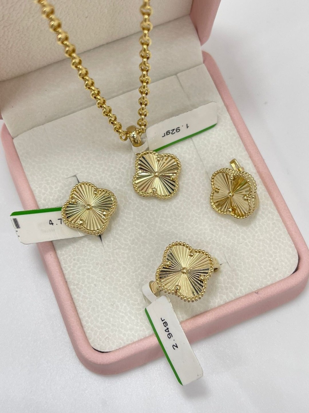 Assylym gold 854763 вес 13.43 г золото, без вставок купить,NaN