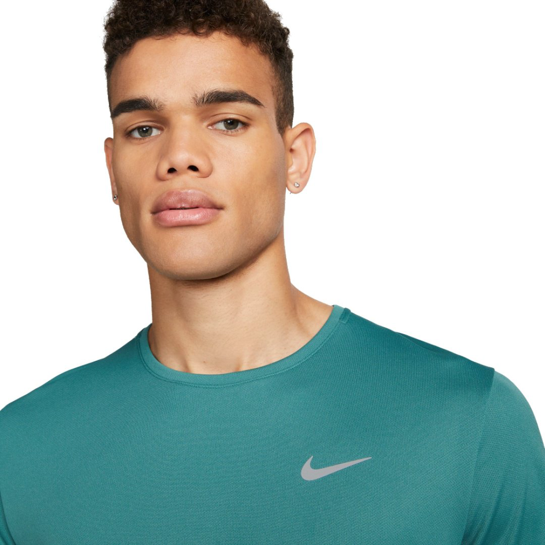Футболка Nike бирюзовый купить,NaN