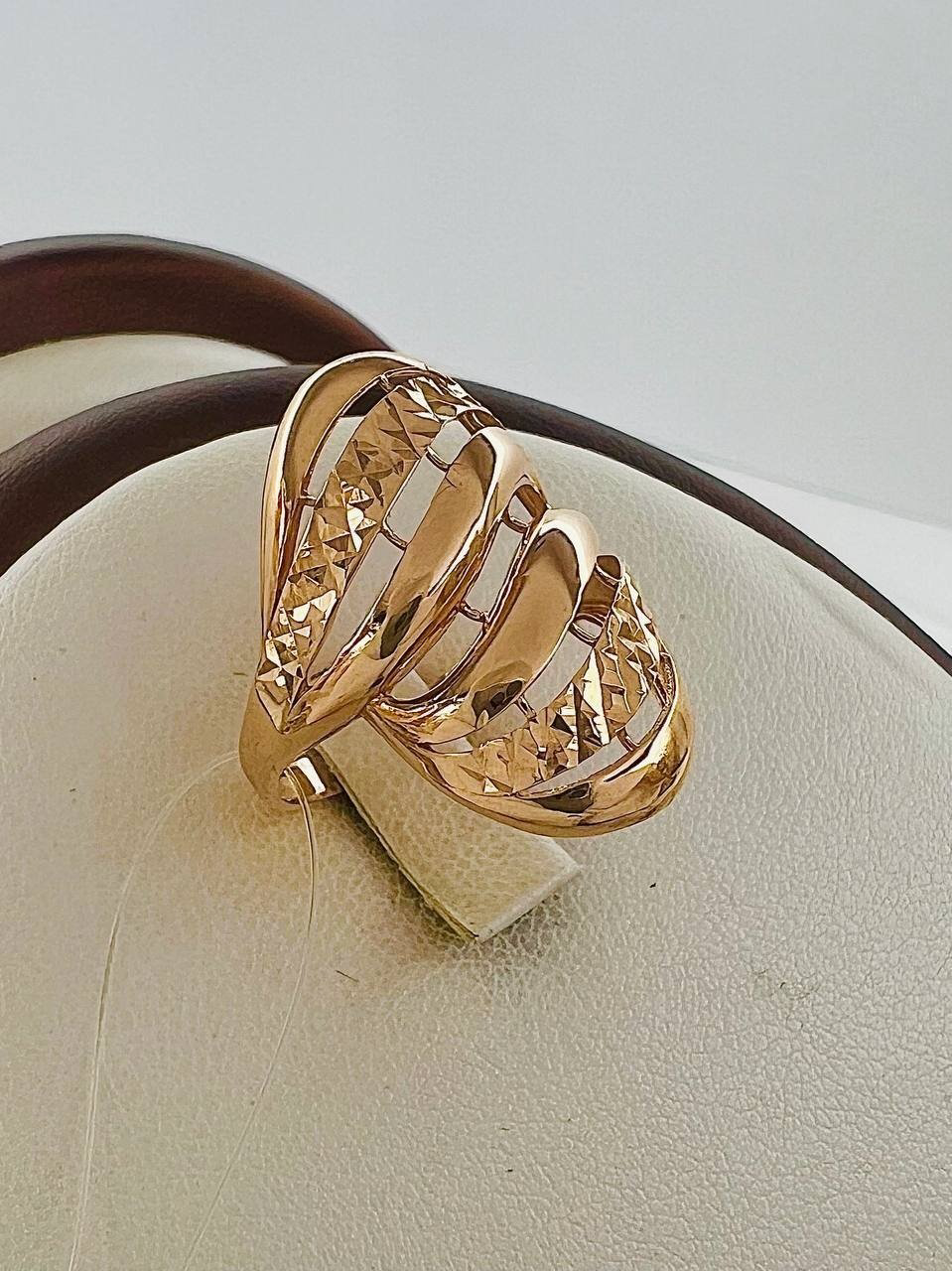 Кольцо Raia Gold 005089 размер 19, 20, 21 вес 4.17 г золото, без вставок купить,NaN