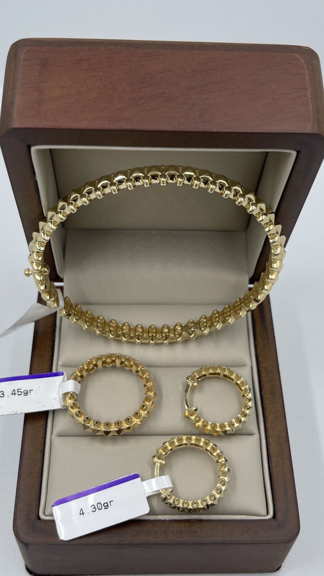 Italy Exclusive 192909 вес 19.86 г золото, без вставок купить,NaN