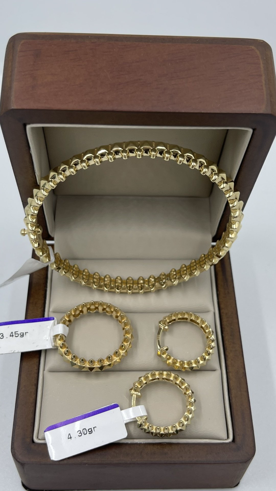Italy Exclusive 192909 вес 19.86 г золото, без вставок купить,NaN