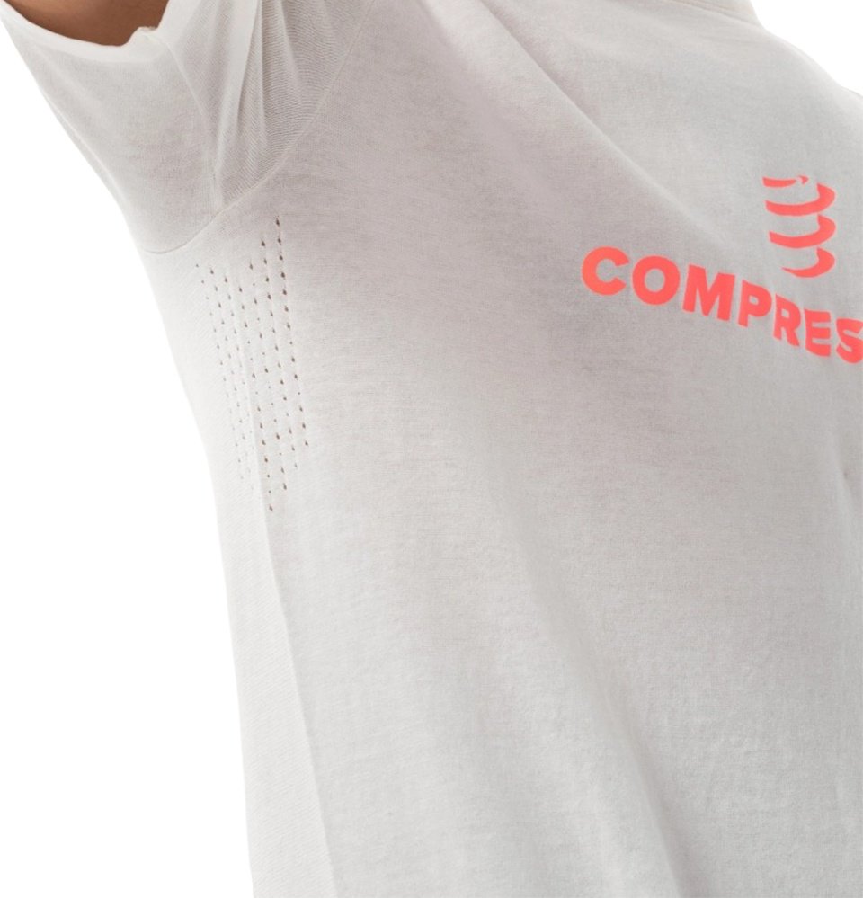 Футболка Compressport белый