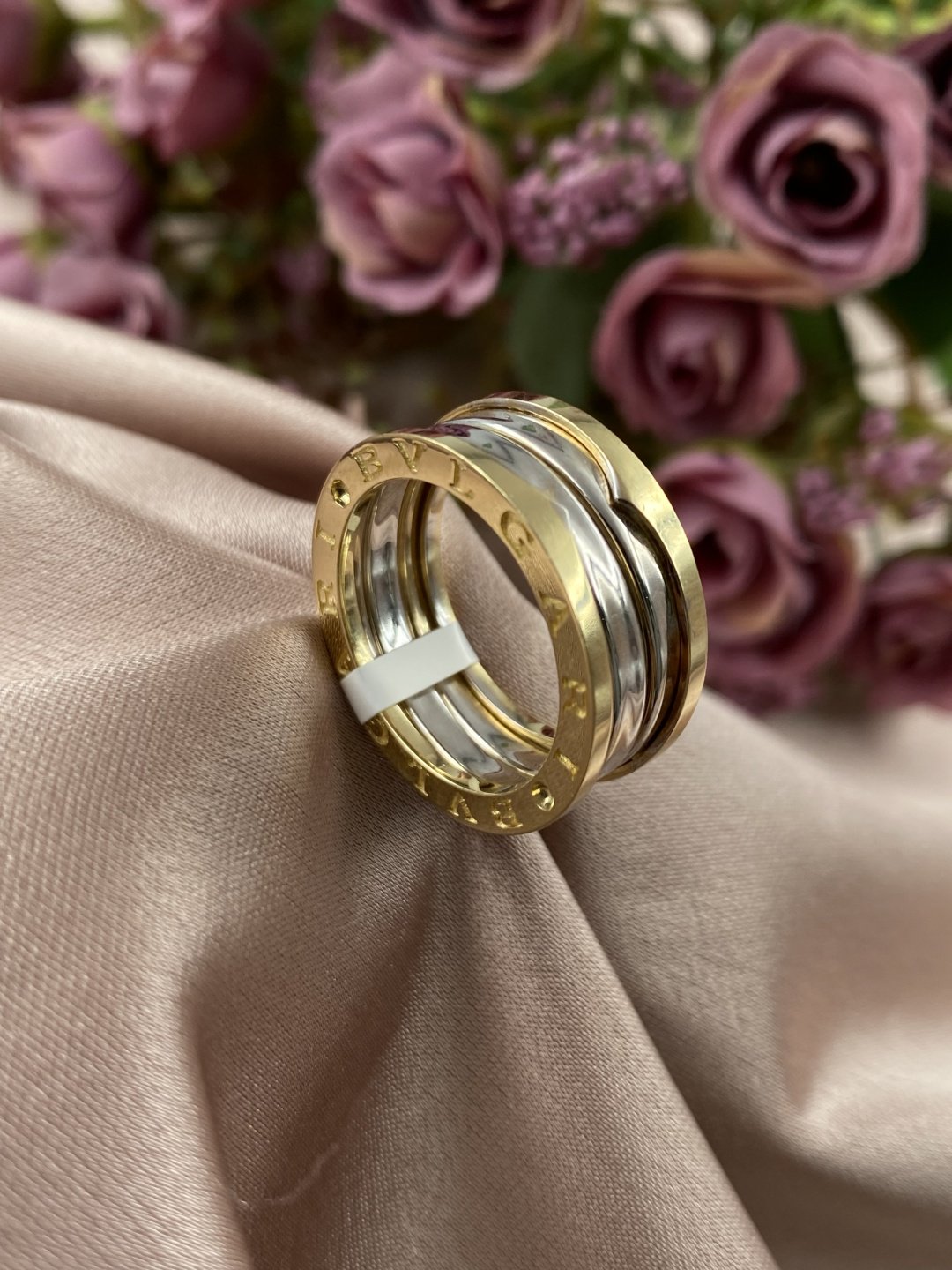 Кольцо Saniya Gold R003508 размер 17 вес 6.54 г золото, без вставок купить,NaN