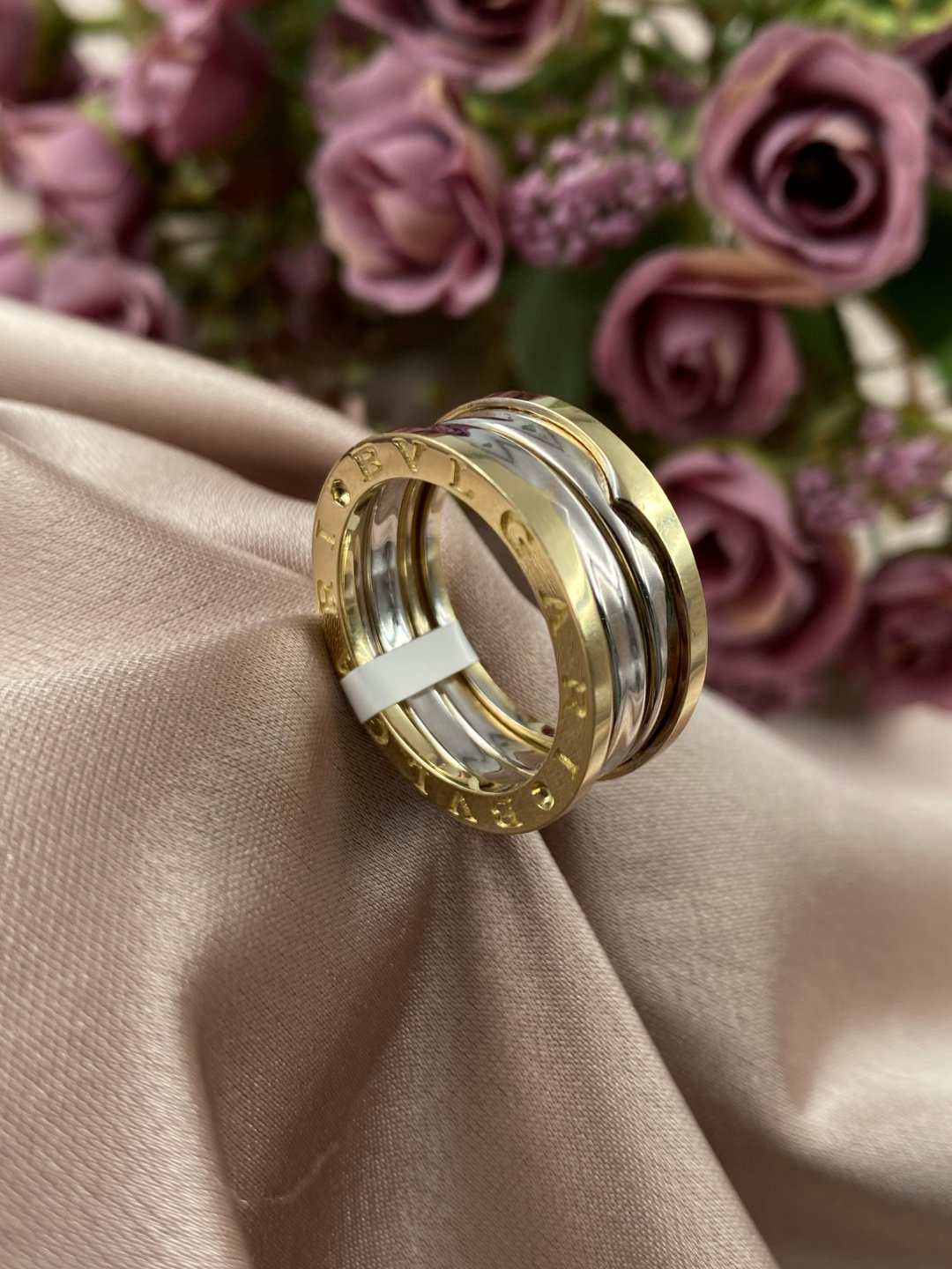 Кольцо Saniya Gold R003508 размер 17 вес 6.54 г золото, без вставок купить,NaN