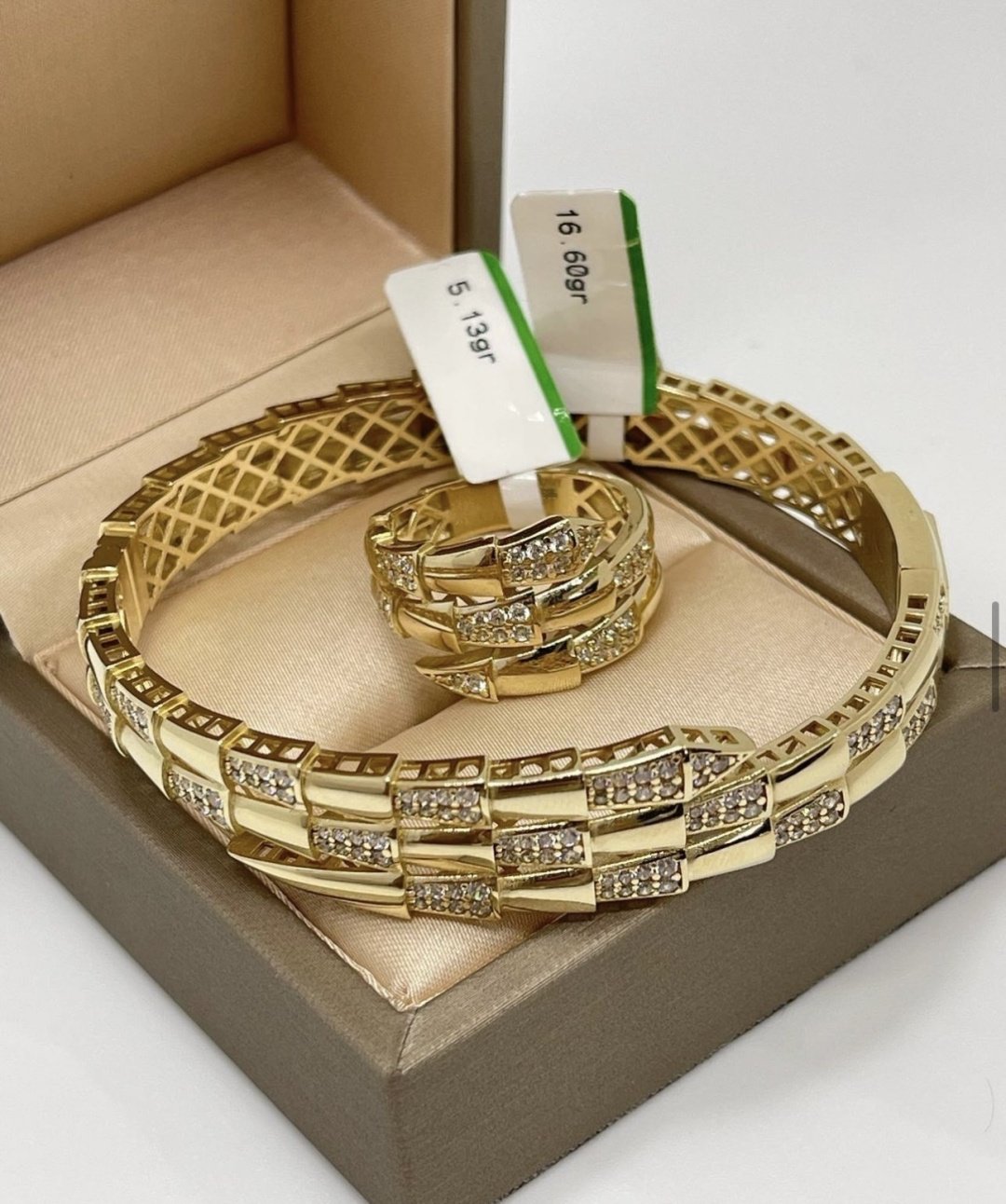 ALOR Italy gold вес 22 г золото, без вставок купить,NaN