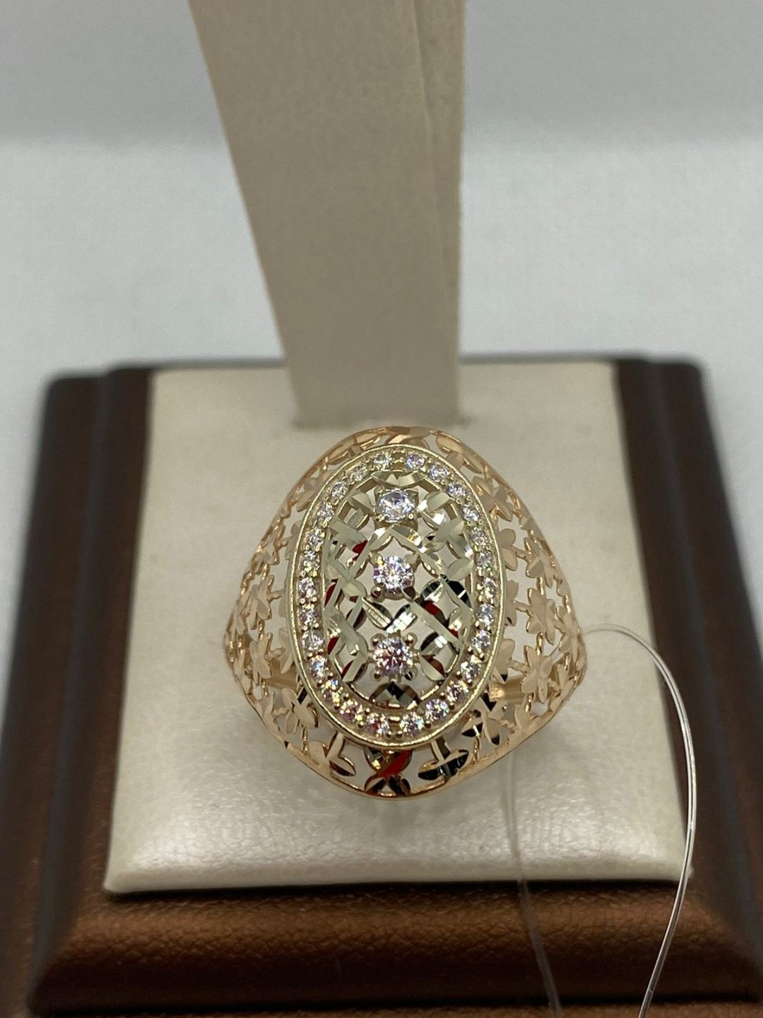 Кольцо Zhanar Gold ZHA84/144 размер 19.5 вес 2.52 г золото, цирконий купить,NaN