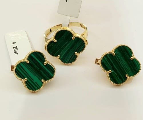 Italy Gold Art1022 вес 7 г 18 золото, изумруд купить,NaN