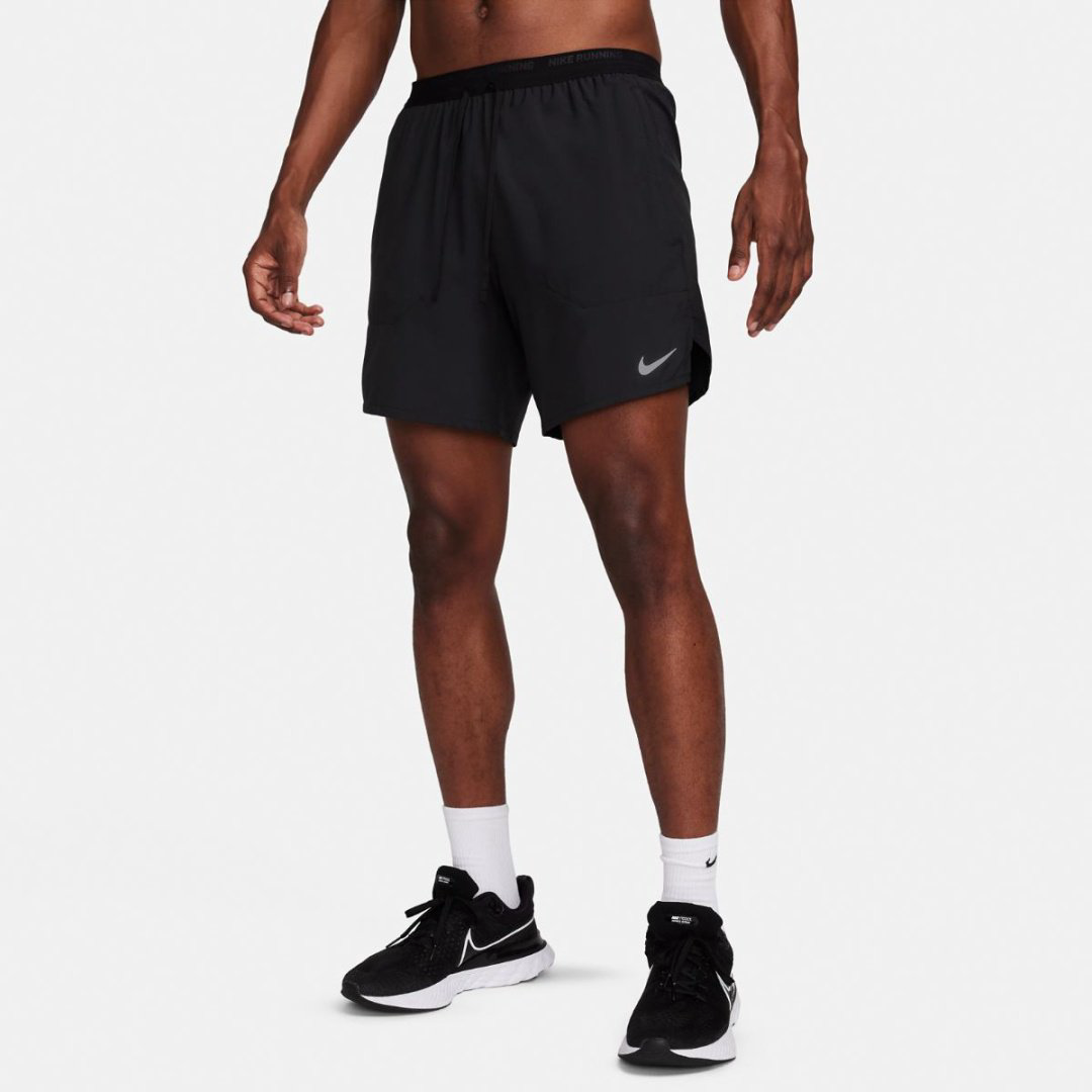 Спортивные шорты Nike черный купить,NaN