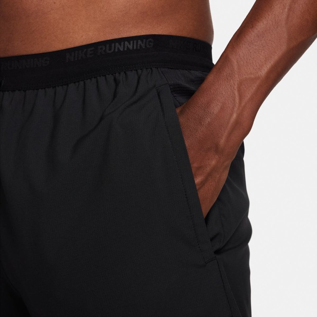 Спортивные шорты Nike черный купить,NaN