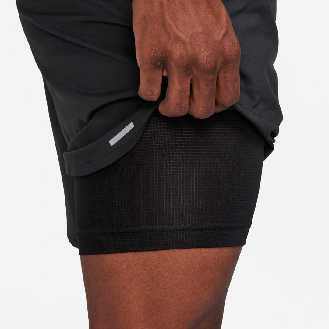 Спортивные шорты Nike черный купить,NaN
