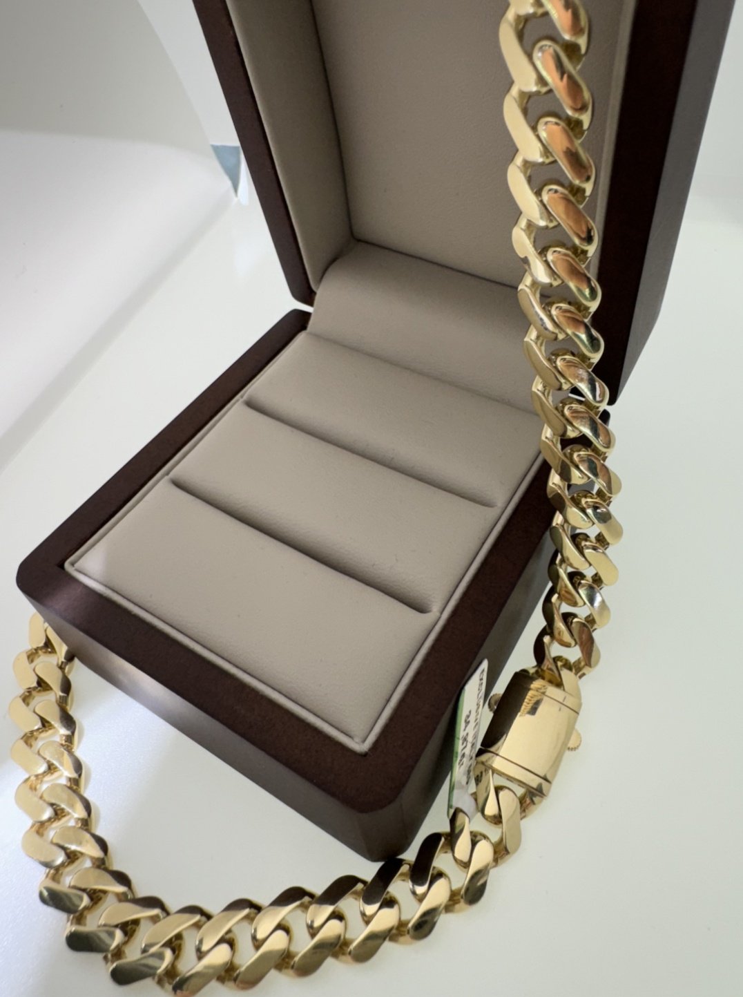 Цепь Italian Gold 699689 длина 50 см, вес 34.87 г золото, плетение панцирное купить,NaN