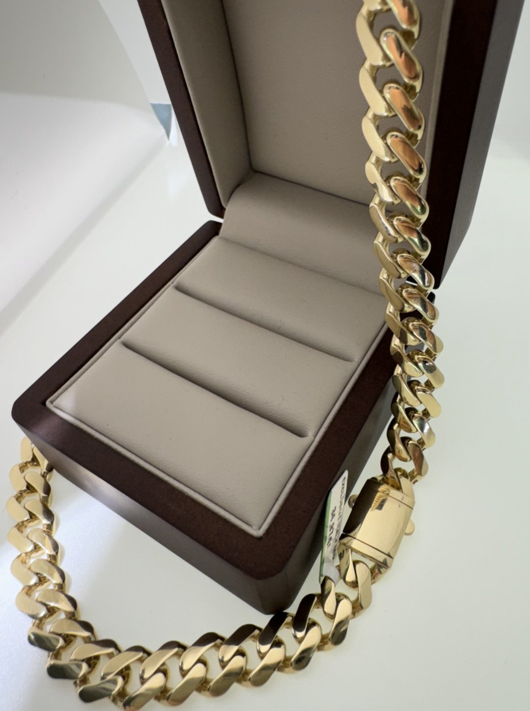 Цепь Italian Gold 699689 длина 50 см, вес 34.87 г золото, плетение панцирное купить,NaN