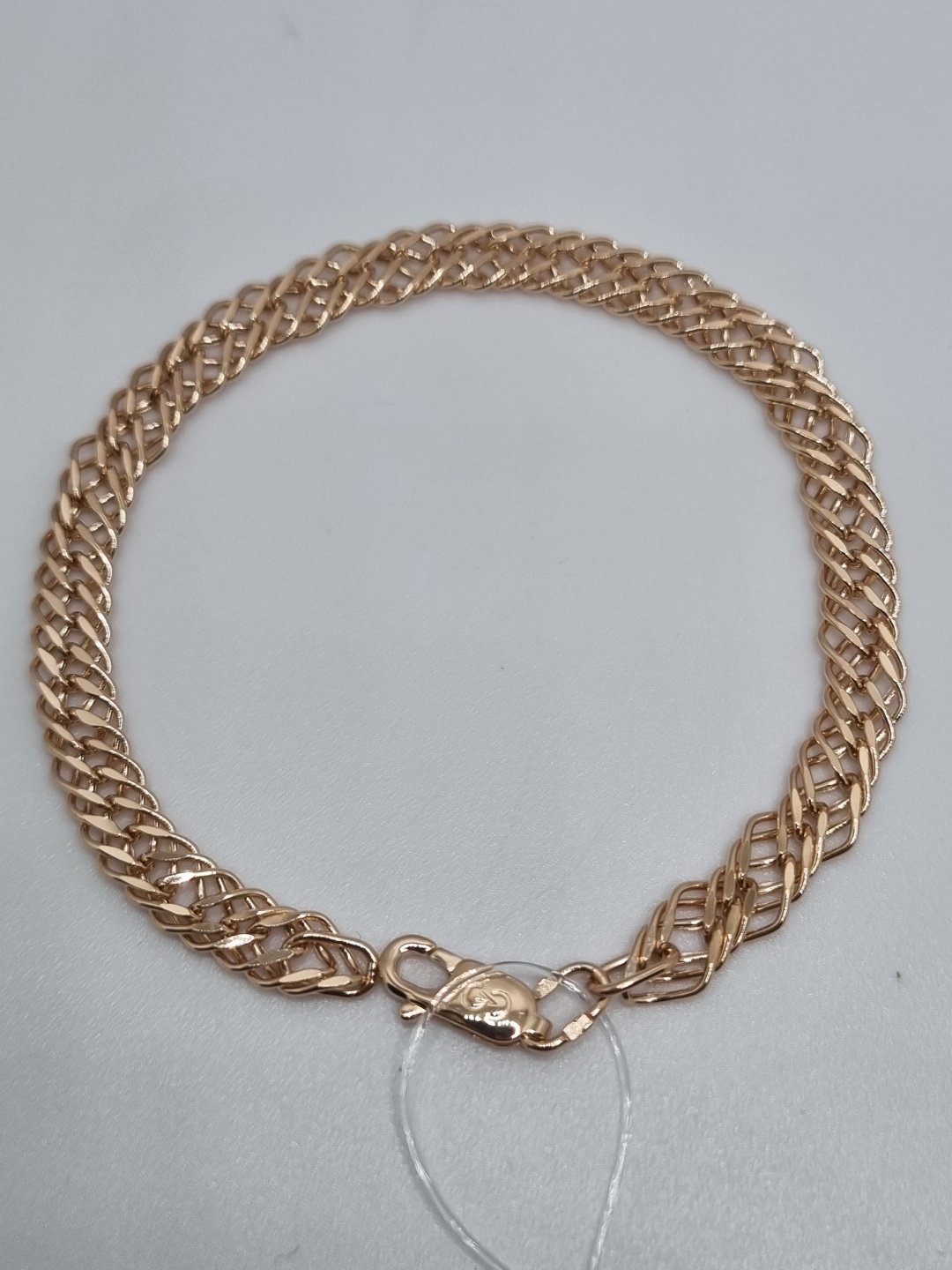 Браслет Zhanar Gold ZHA84_130 длина 18 см, вес 3.68 г золото, плетение тройной ромб купить,NaN