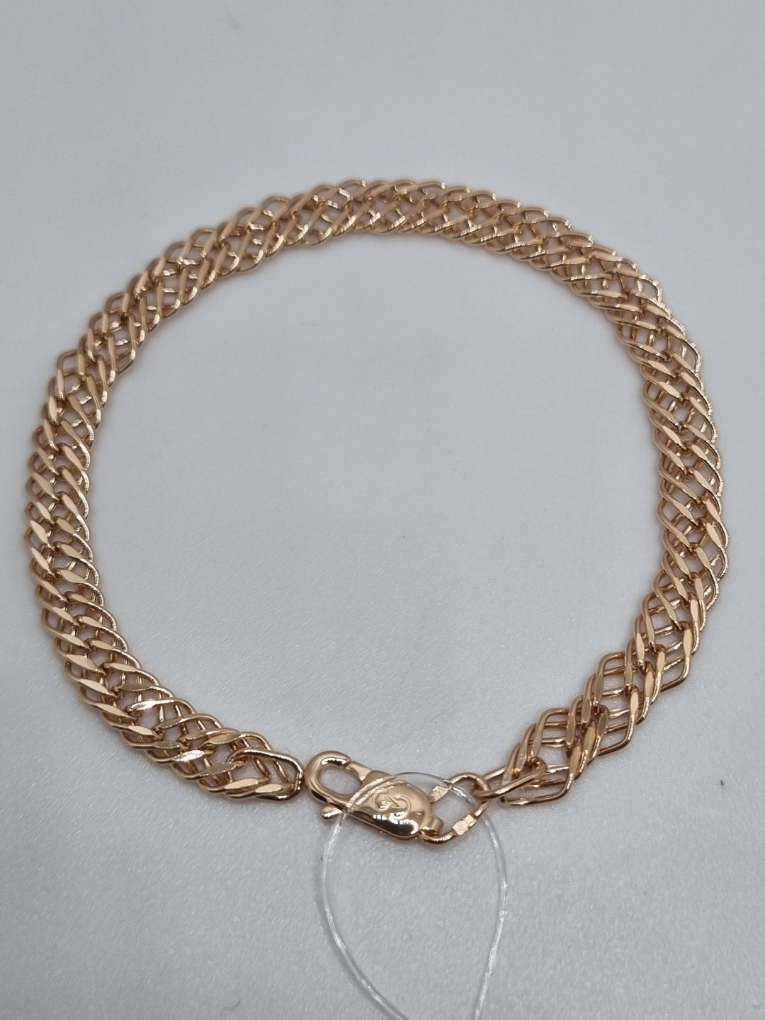 Браслет Zhanar Gold ZHA84_130 длина 18 см, вес 3.68 г золото, плетение тройной ромб купить,NaN