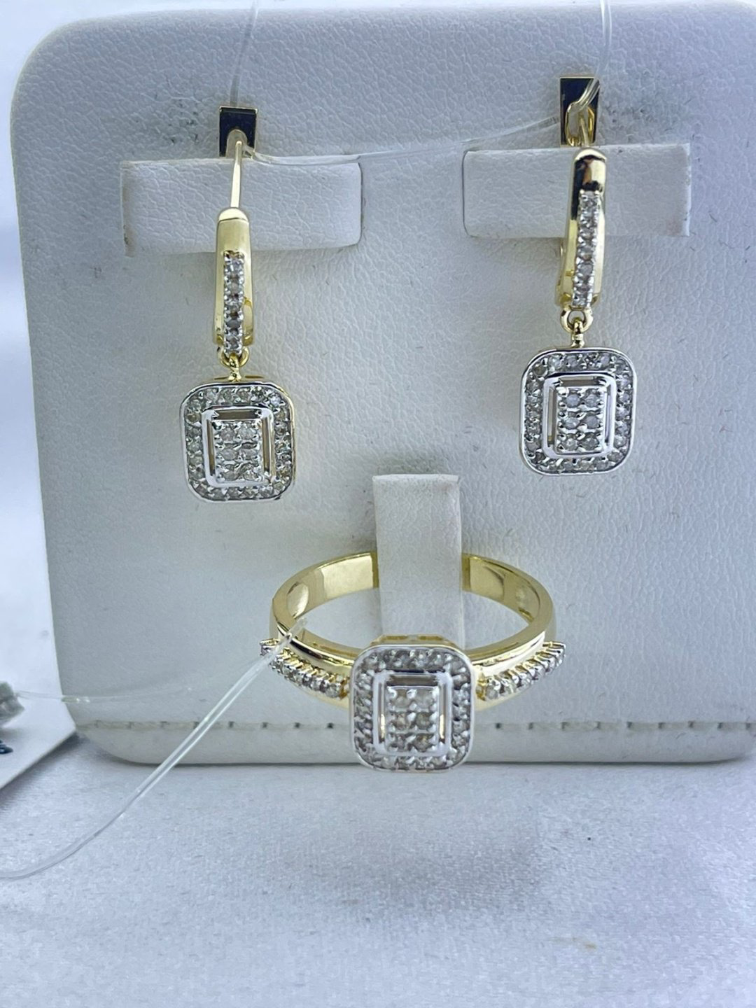 Diamond SaF9856 вес 7.34 г золото, бриллиант купить,NaN