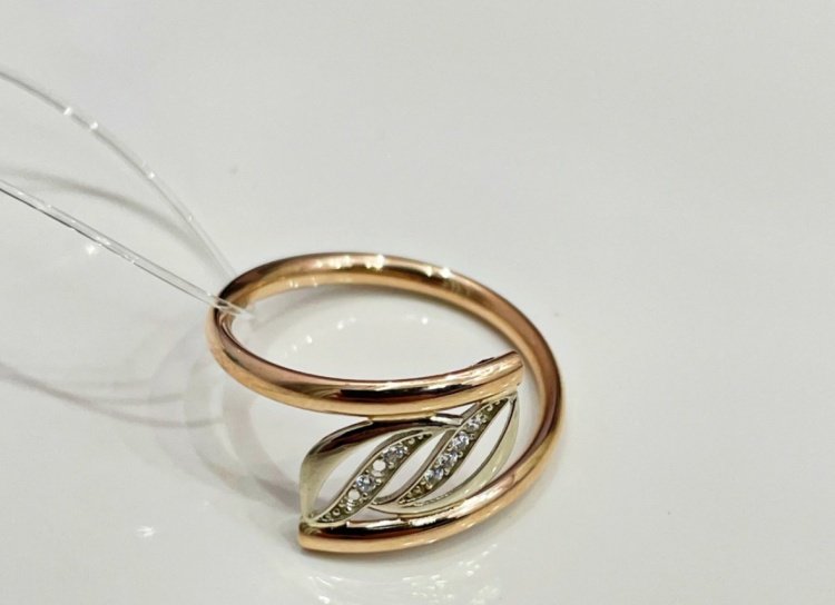 Кольцо Diamond 3864 размер 17 вес 1 г золото, без вставок купить,NaN