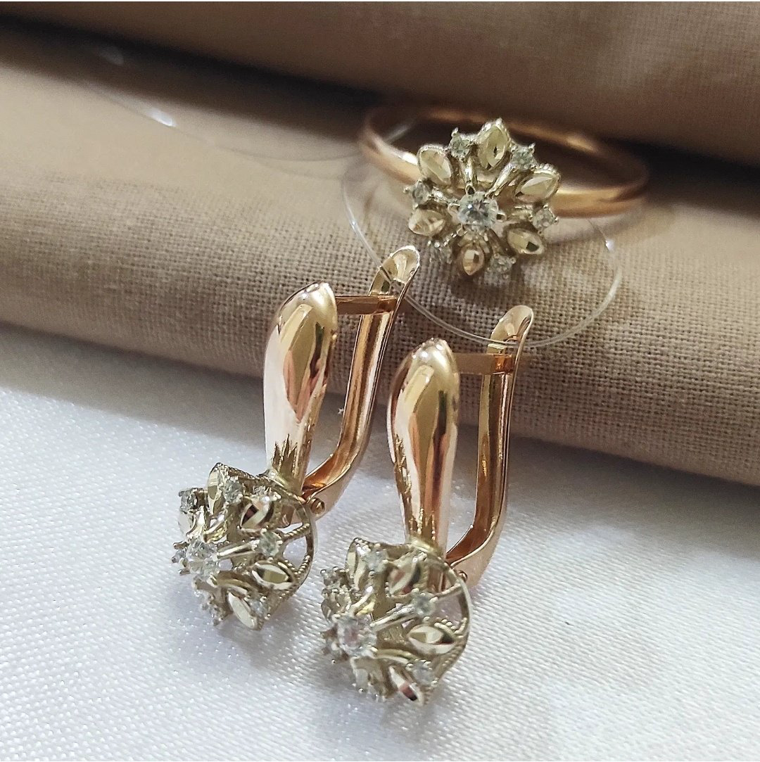 Diana Collection 372844 вес 3.86 г золото, фианит купить,278000
