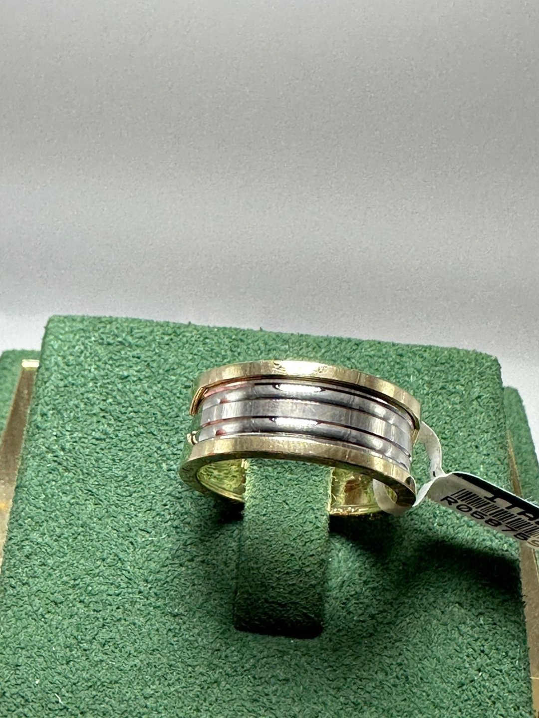 Кольцо Italy Gold 000250 размер 17 вес 4.2 г золото, без вставок купить,NaN