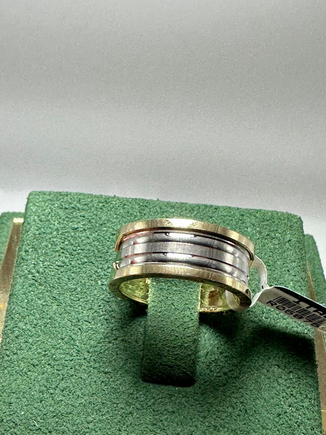 Кольцо Italy Gold 000250 размер 17 вес 4.2 г золото, без вставок купить,NaN