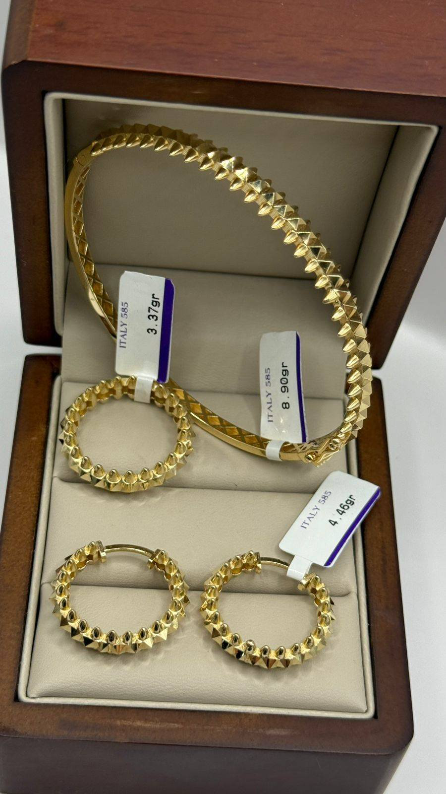 BAQ BRAND 5829831 вес 16.73 г золото, без вставок купить,NaN