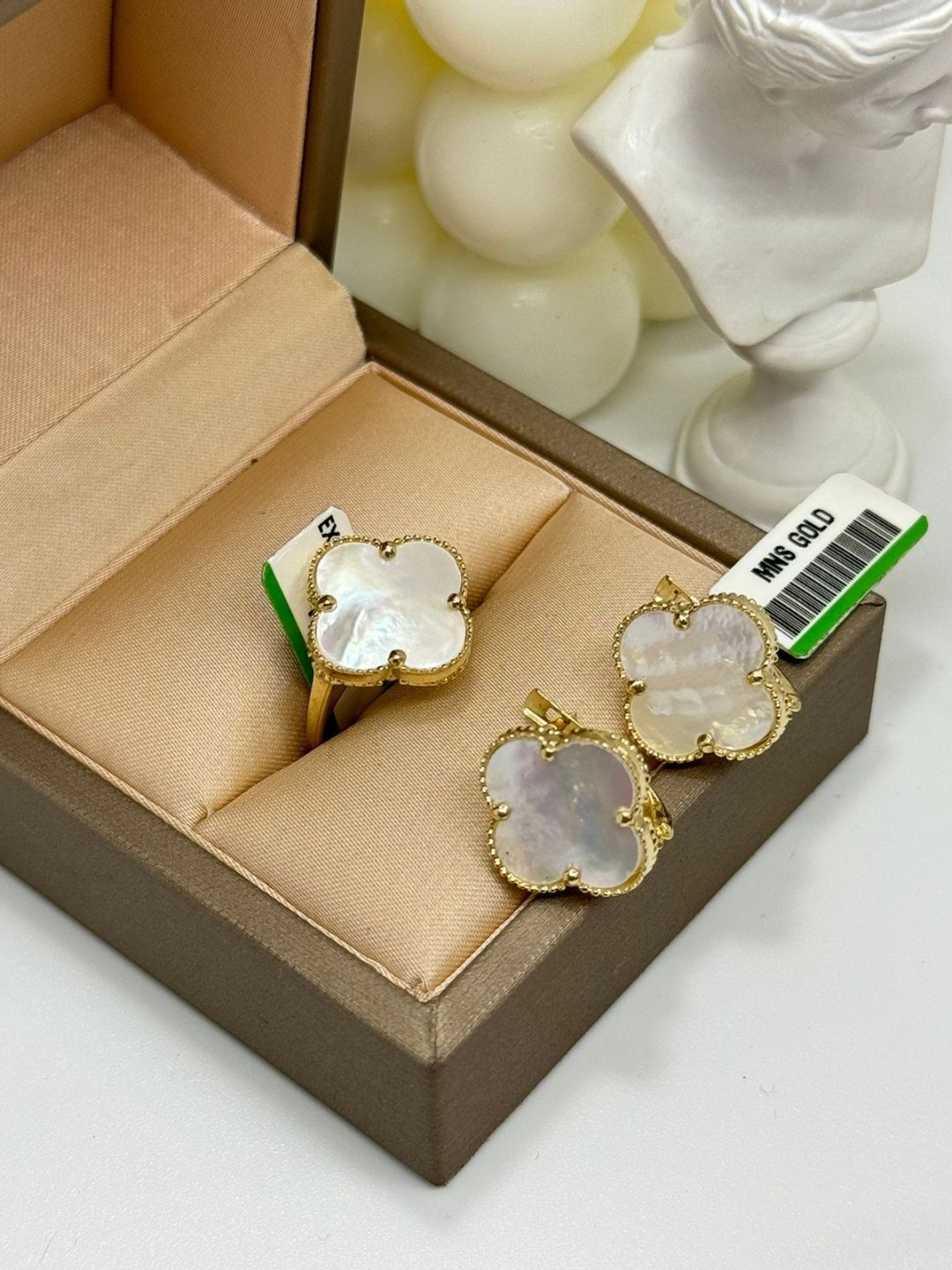 Assylym gold 896328765 вес 5.5 г золото, перламутр купить,396495
