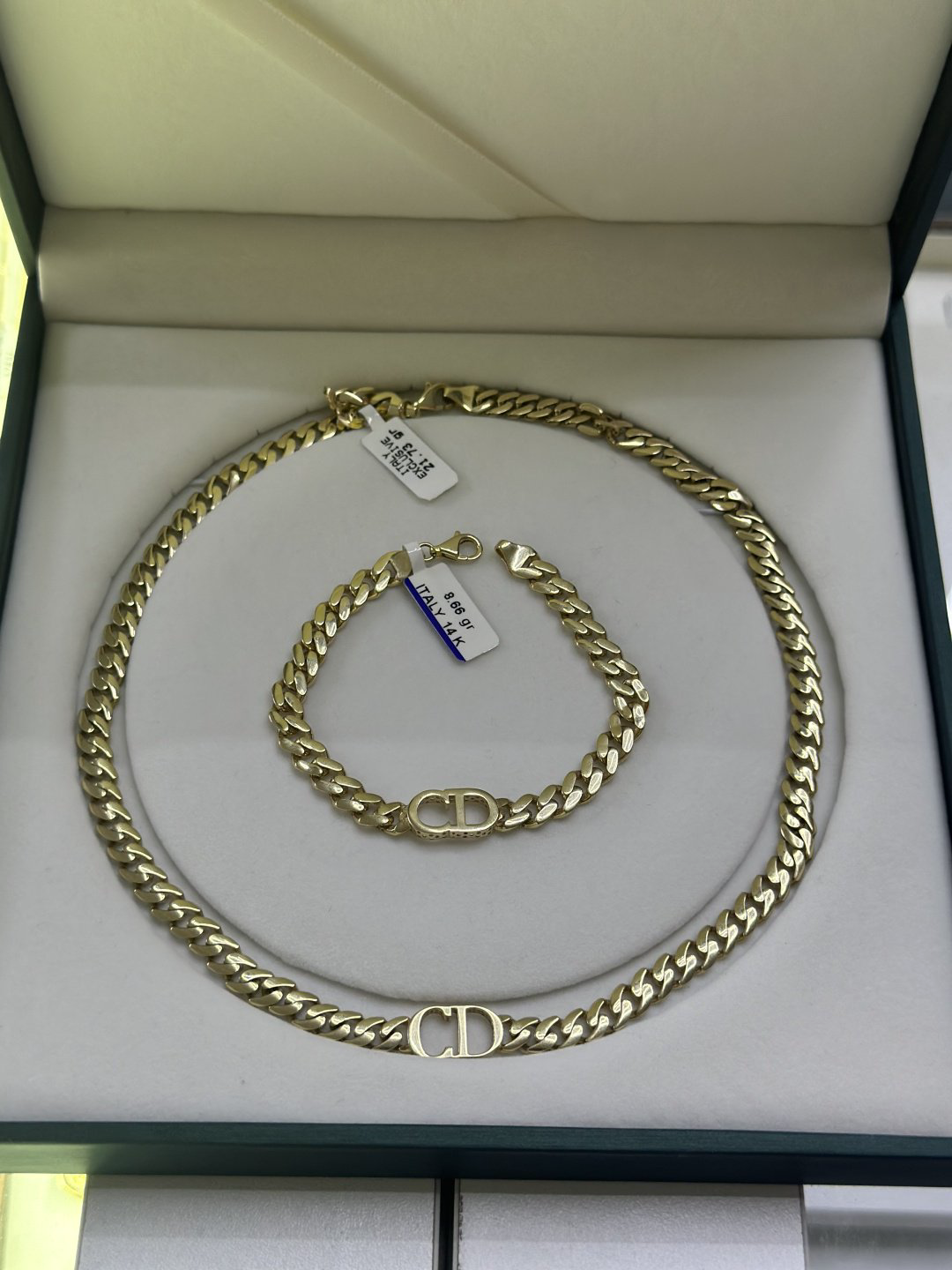 Exclusive 1112677 вес 30.39 г золото, без вставок купить,NaN