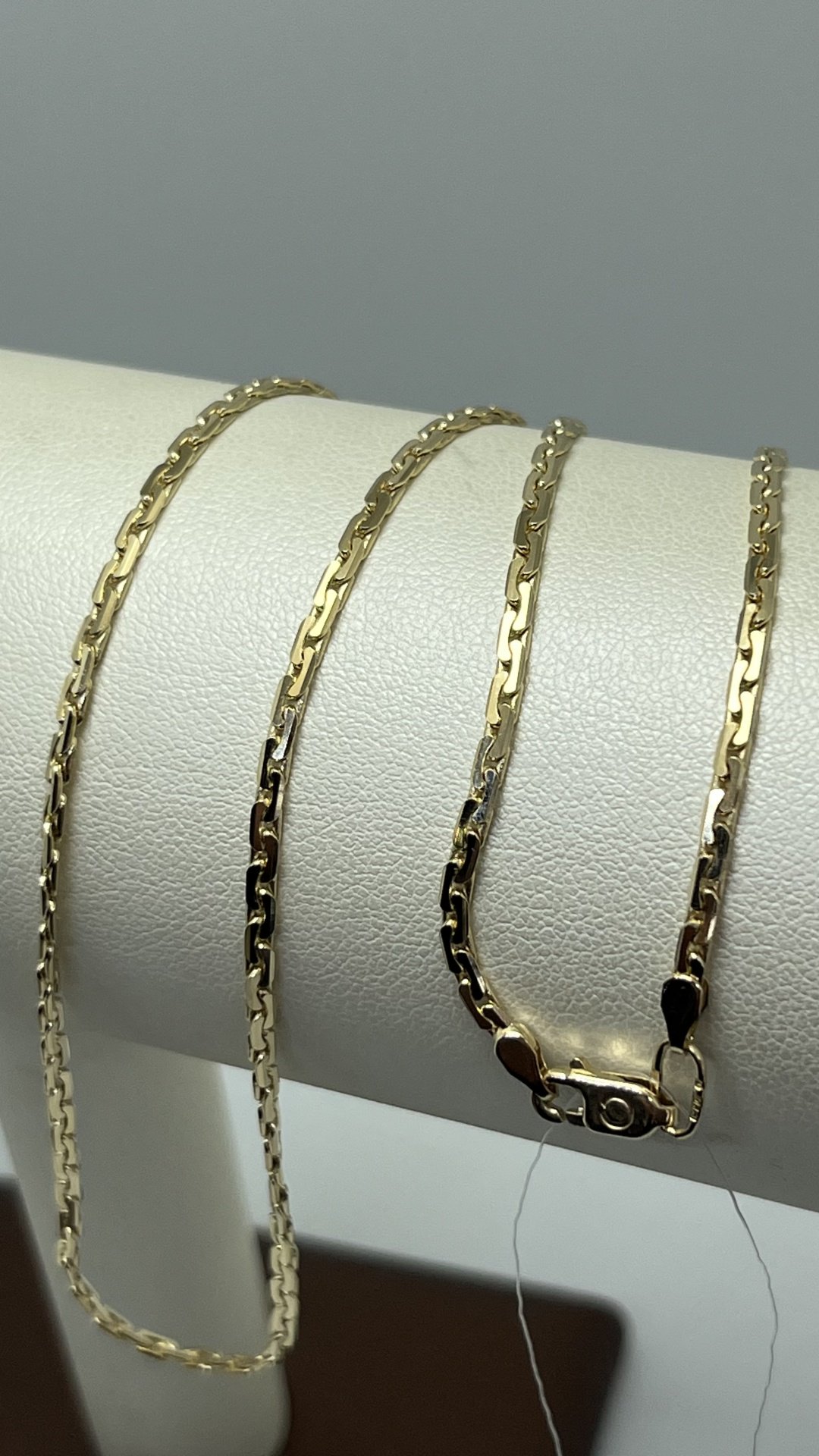 Цепь AIS COLLECTION Банан Цепь длина 55 см, вес 11.50 г золото, плетение якорное купить,950000