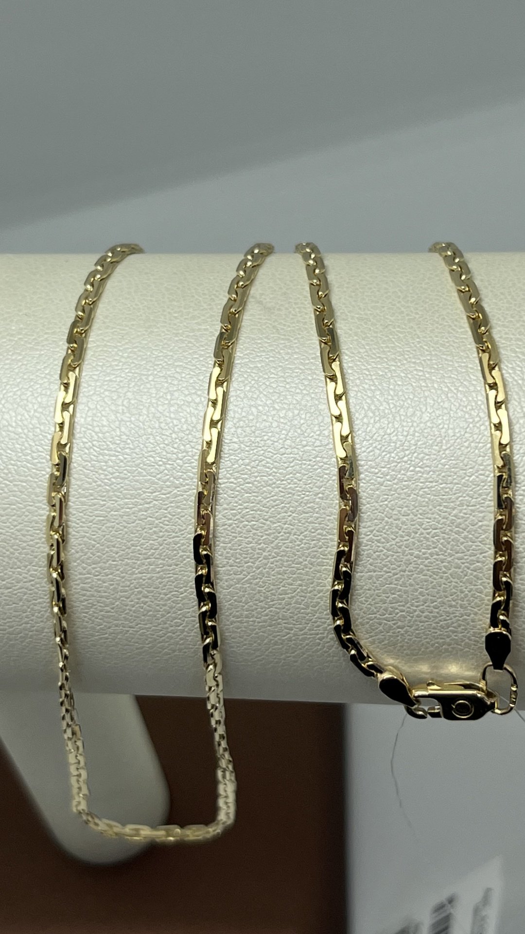 Цепь AIS COLLECTION Банан Цепь длина 55 см, вес 11.50 г золото, плетение якорное купить,950000