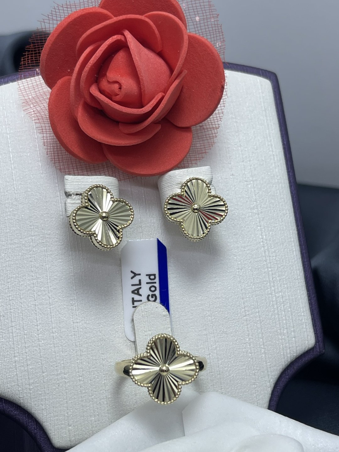 Italy Gold Золото Италии вес 5.95 г золото, без вставок купить,NaN