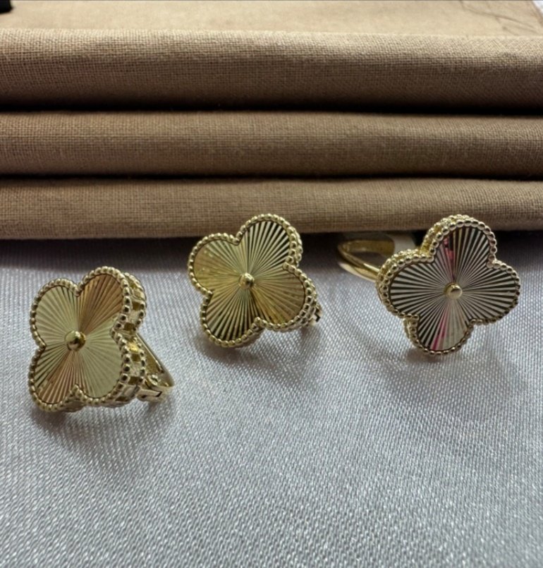 Diana Collection 229672 вес 7.27 г золото, без вставок купить,NaN