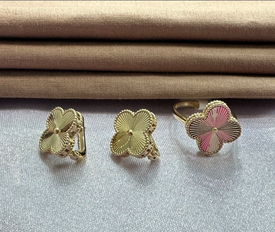 Diana Collection 229672 вес 7.27 г золото, без вставок купить,NaN