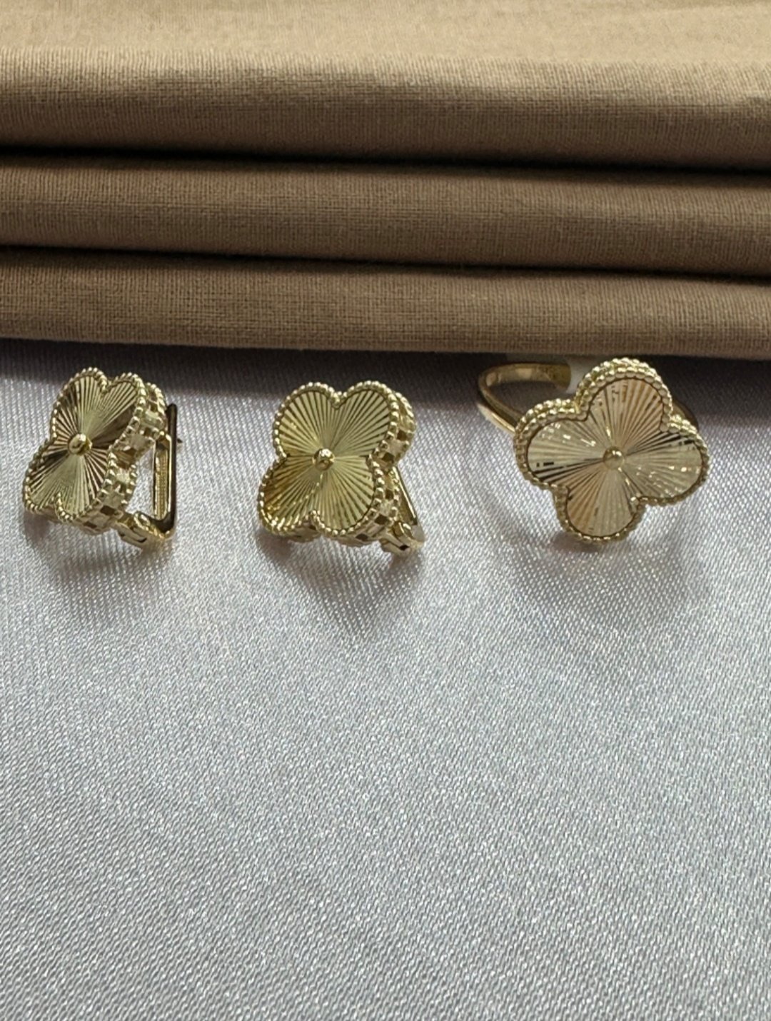 Diana Collection 229672 вес 7.27 г золото, без вставок купить,NaN