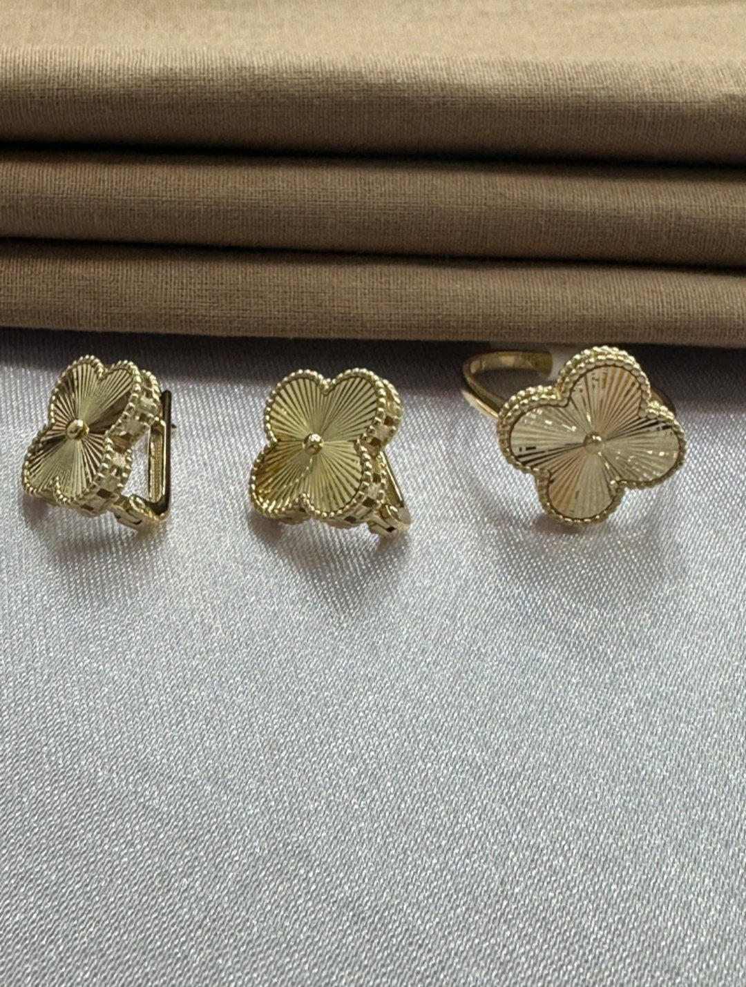 Diana Collection 229672 вес 7.27 г золото, без вставок купить,NaN