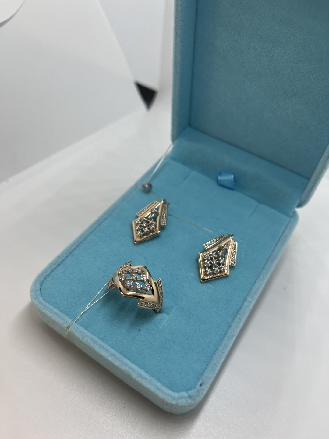 Diamond 199838488 вес 7.58 г золото, фианит купить,564950