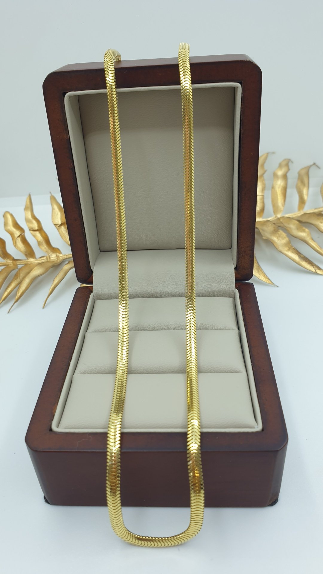 Цепь Dinara Gold 418553 длина 55 см, вес 11.45 г золото, плетение кобра купить,NaN