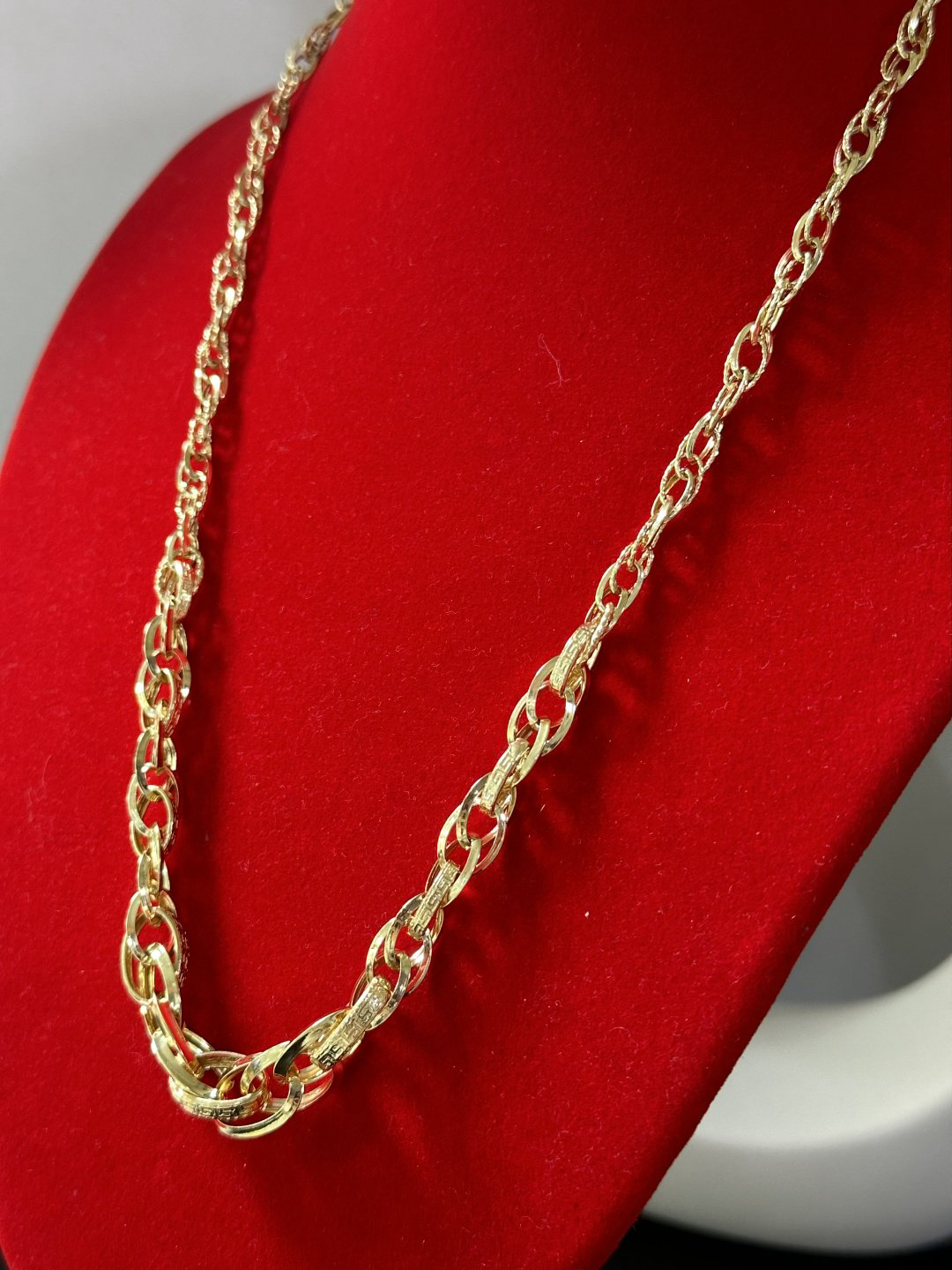 Колье JJJuma gold Колье длина 50 см вес 10.9 г золото, без вставок купить,NaN