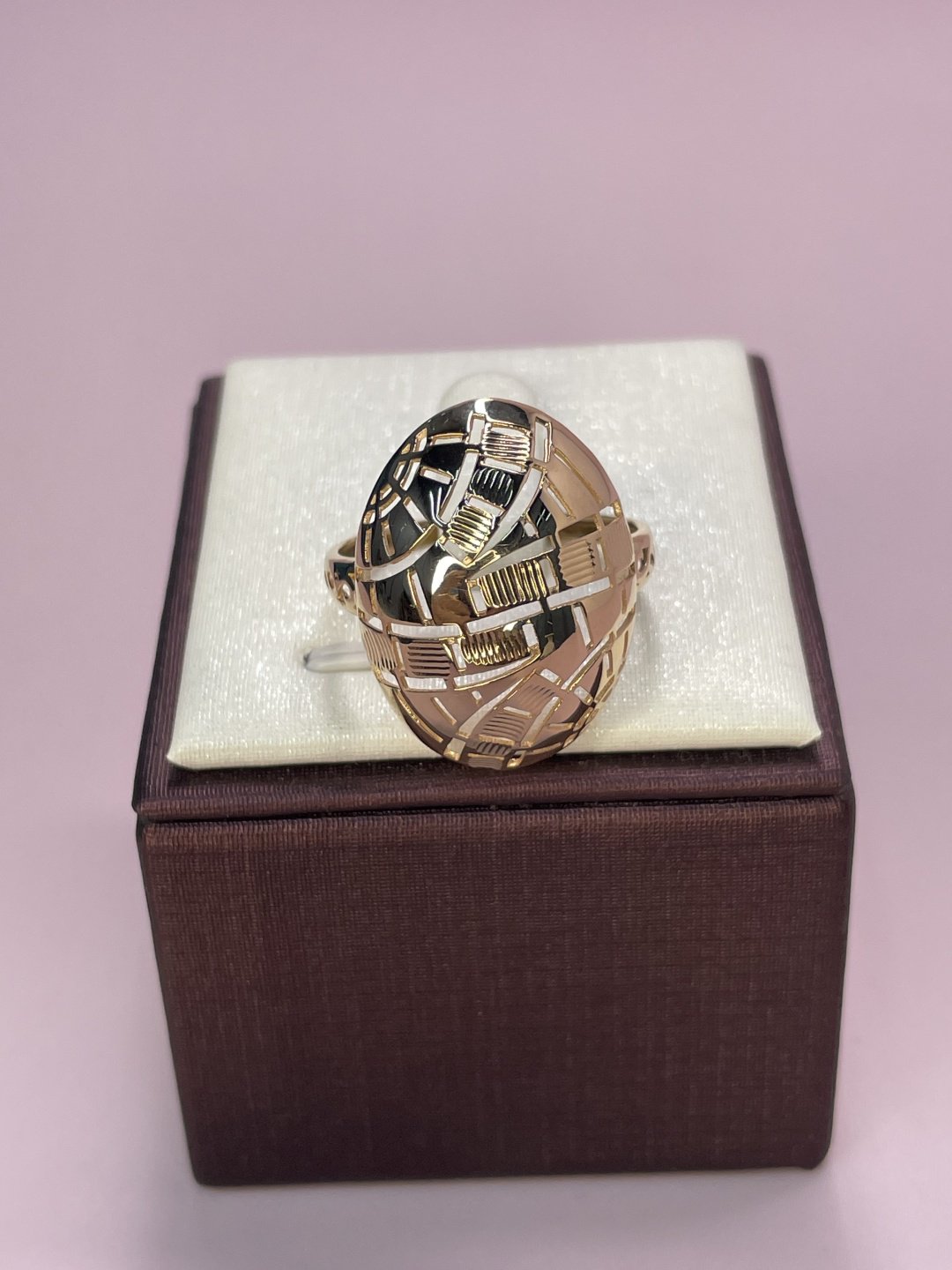 Кольцо Diamond 123350 размер 19.5 вес 3.5 г золото, без вставок купить,NaN