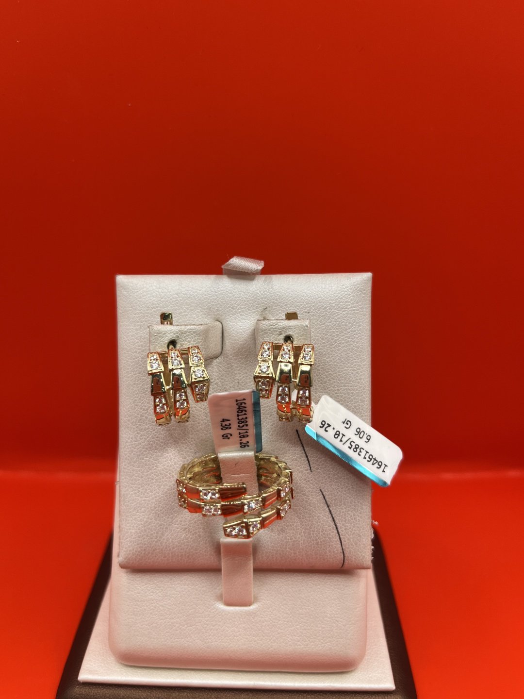 585 ЗОЛОТОЙ Indira gold 585 Bulgari 10,44 вес 10.44 г золото, без вставок купить,NaN